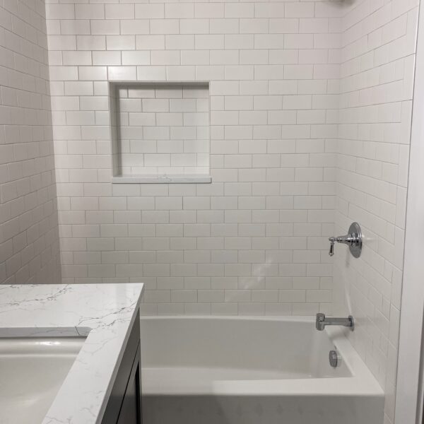 Bathtub fixture